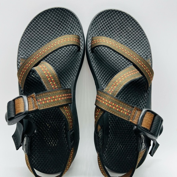 CHACO Men’s Black and Brown Strappy Sandals size 9 - Picture 2 of 13